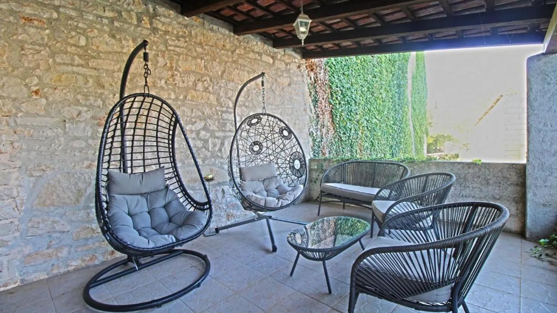 Comfortable Apartment With Pool And Garden Valtura Holiday home