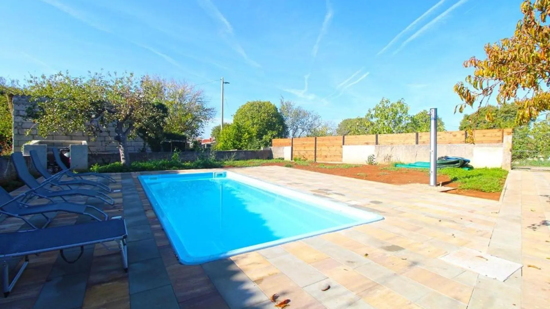 Comfortable Apartment With Pool And Garden Valtura 0*,
